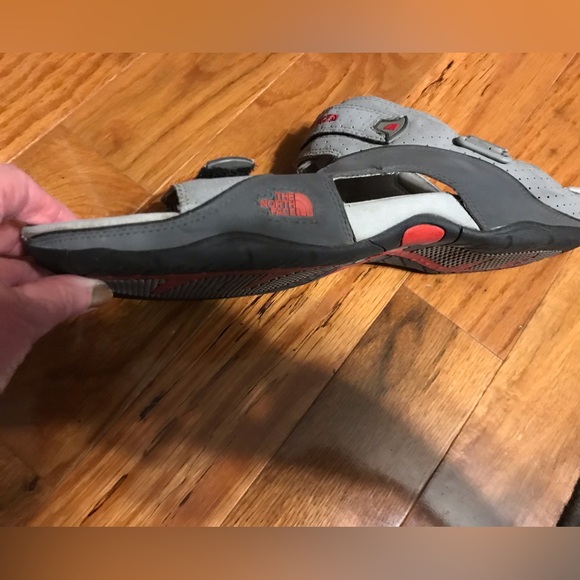Men’s size 14 slip on sandals. the north face. Pre worn, plenty of tread left. - Picture 6 of 7